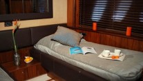 Choco -  Twin Cabin